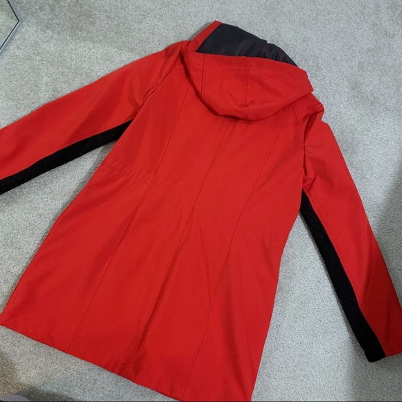 Red CALVIN KLEIN Hooded Raincoat - Picture 8 of 8